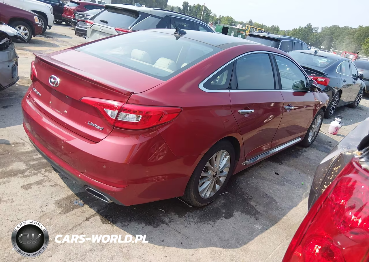 2015 Hyundai Sonata Limited VIN:5NPE34AF5FH085873 - 4