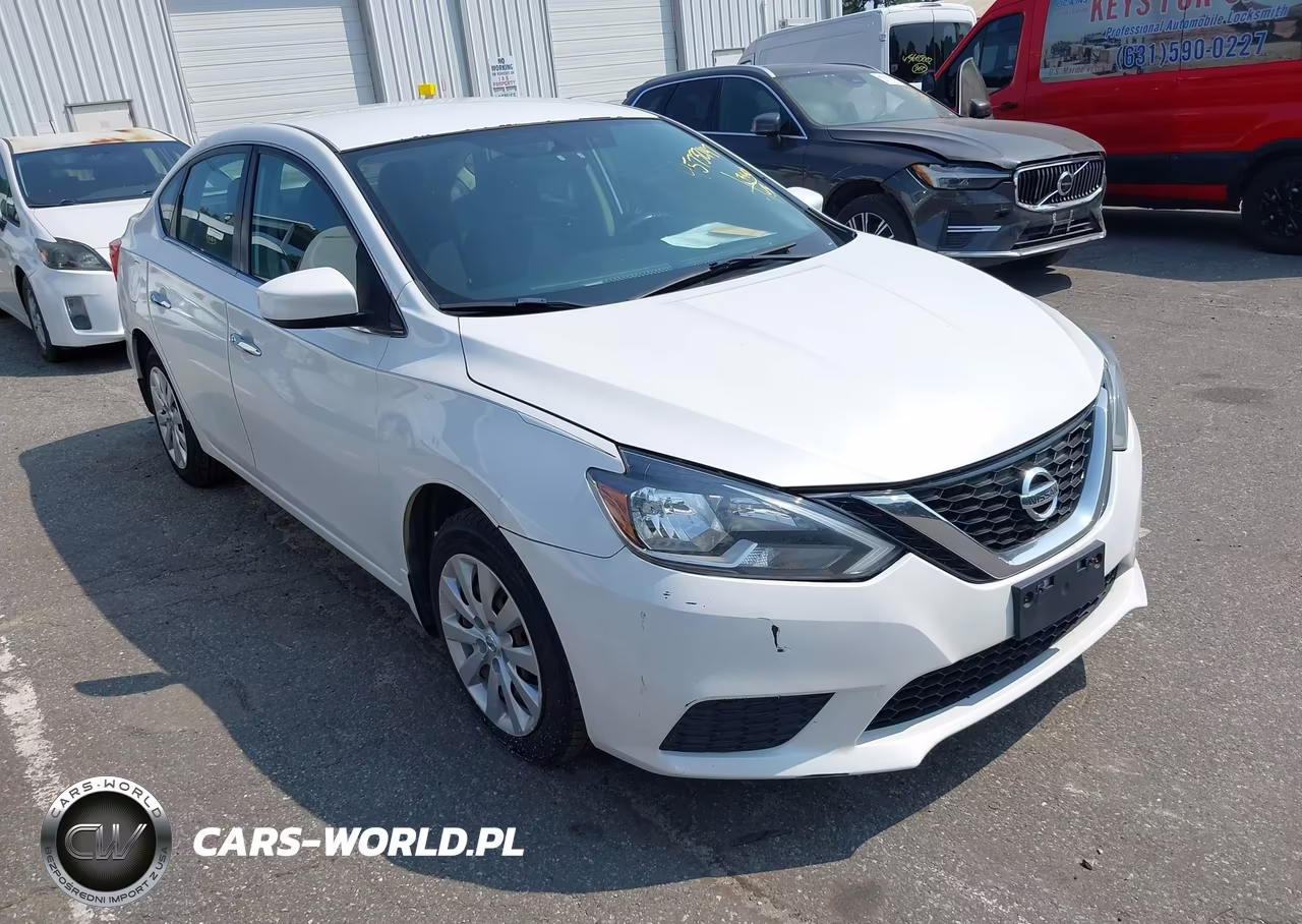 2016 Nissan Sentra S – zdjęcie 1 z 12