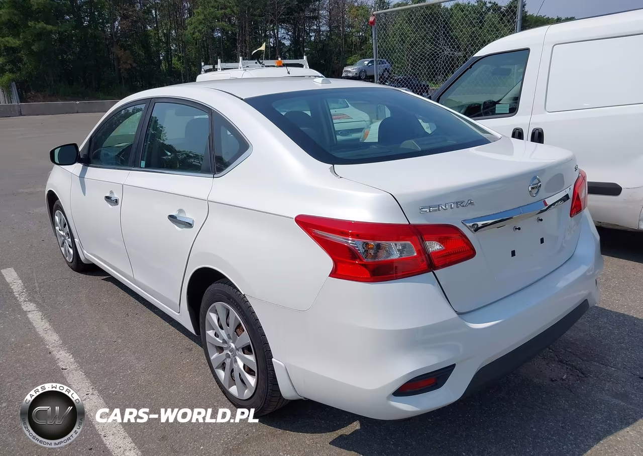 2016 Nissan Sentra S VIN:3N1AB7AP3GY319799 - 3