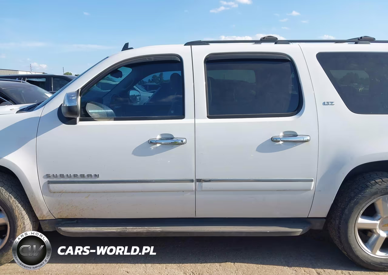 2011 Chevrolet Suburban Ltz VIN:1GNSKKE38BR358891 - 14
