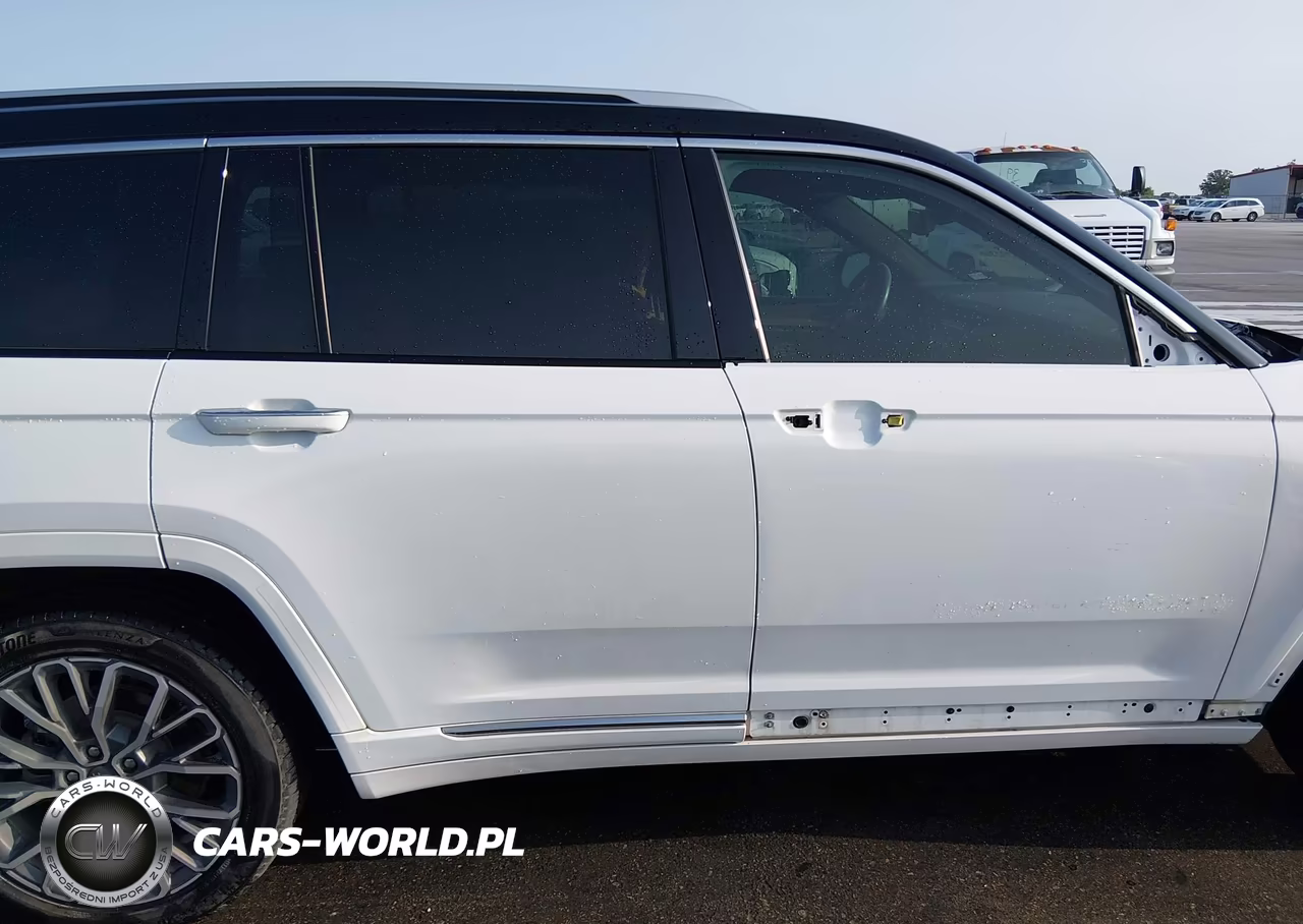 2021 Jeep Grand Cherokee L Summit Reserve 4X4 VIN:1C4RJKEG0M8121737 - 14
