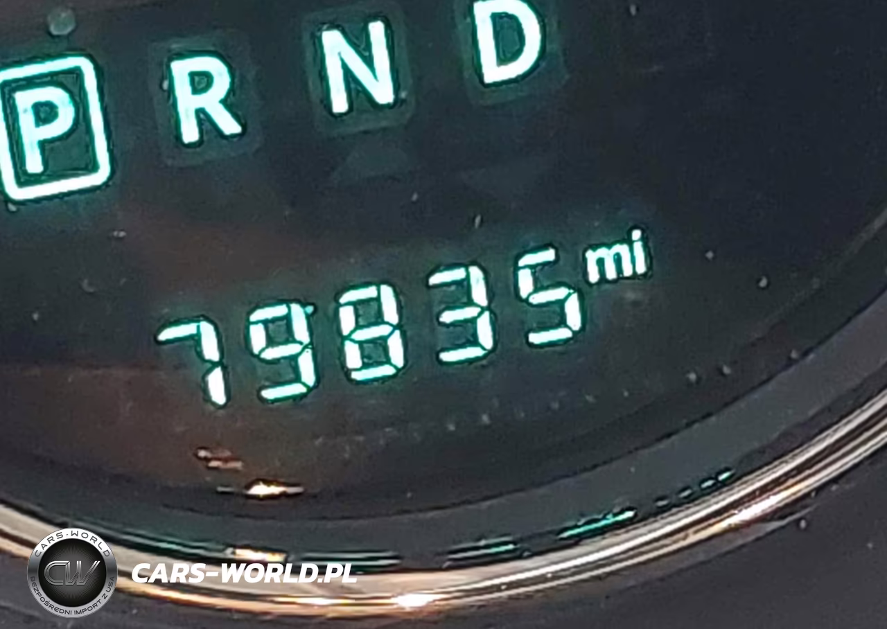 2017 Jeep Wrangler Unlimited Sahara VIN:1C4HJWEG5HL660926 - 15