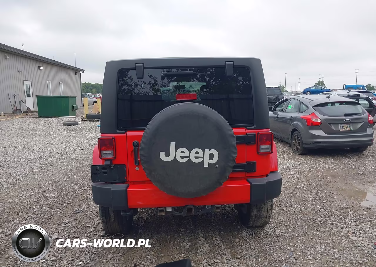 2017 Jeep Wrangler Unlimited Sahara VIN:1C4HJWEG5HL660926 - 16