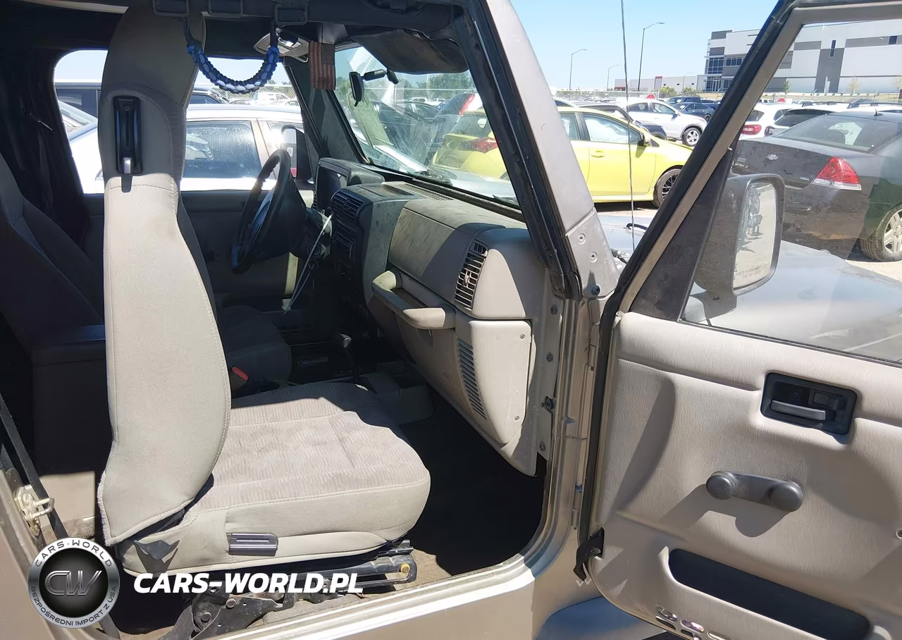 2005 Jeep Wrangler Sport VIN:1J4FA49S15P324005 - 5