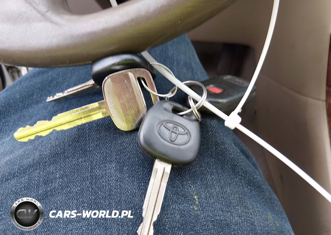 2006 Toyota Corolla Le VIN:1NXBR32E76Z580515 - 11
