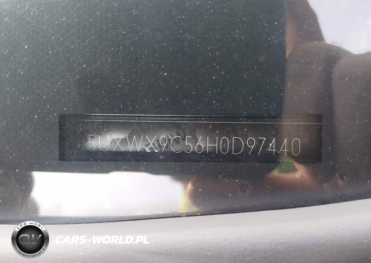 2017 BMW X3 xDrive28I VIN:5UXWX9C56H0D97440 - 17