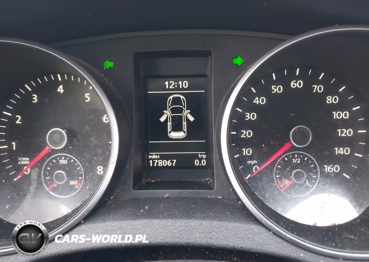 2012 Volkswagen Golf 2.5L 4-Door VIN:WVWDB7AJ3CW122655 - 7