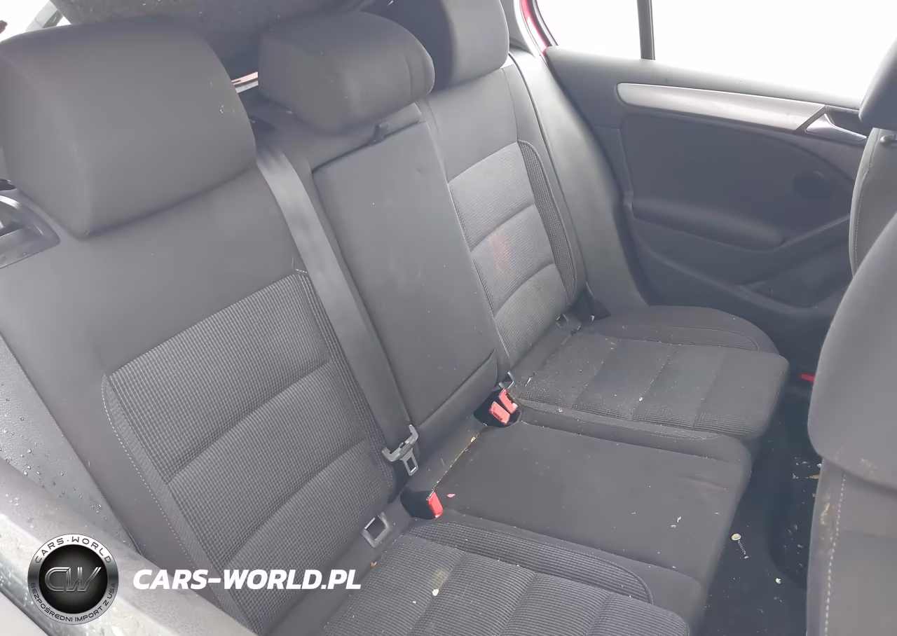 2012 Volkswagen Golf 2.5L 4-Door VIN:WVWDB7AJ3CW122655 - 8