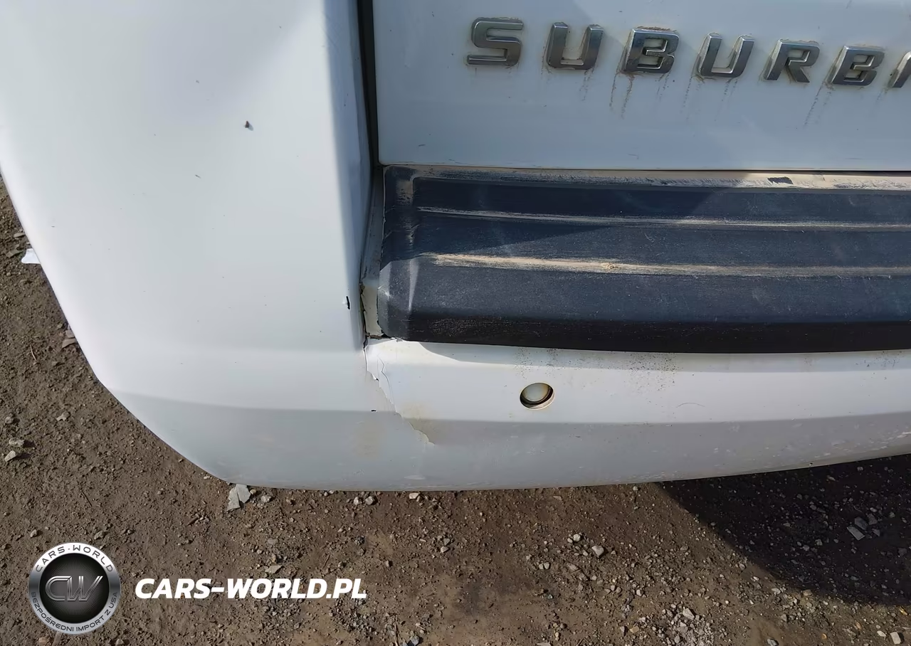 2018 Chevrolet Suburban Lt VIN:1GNSKHKC9JR173139 - 14