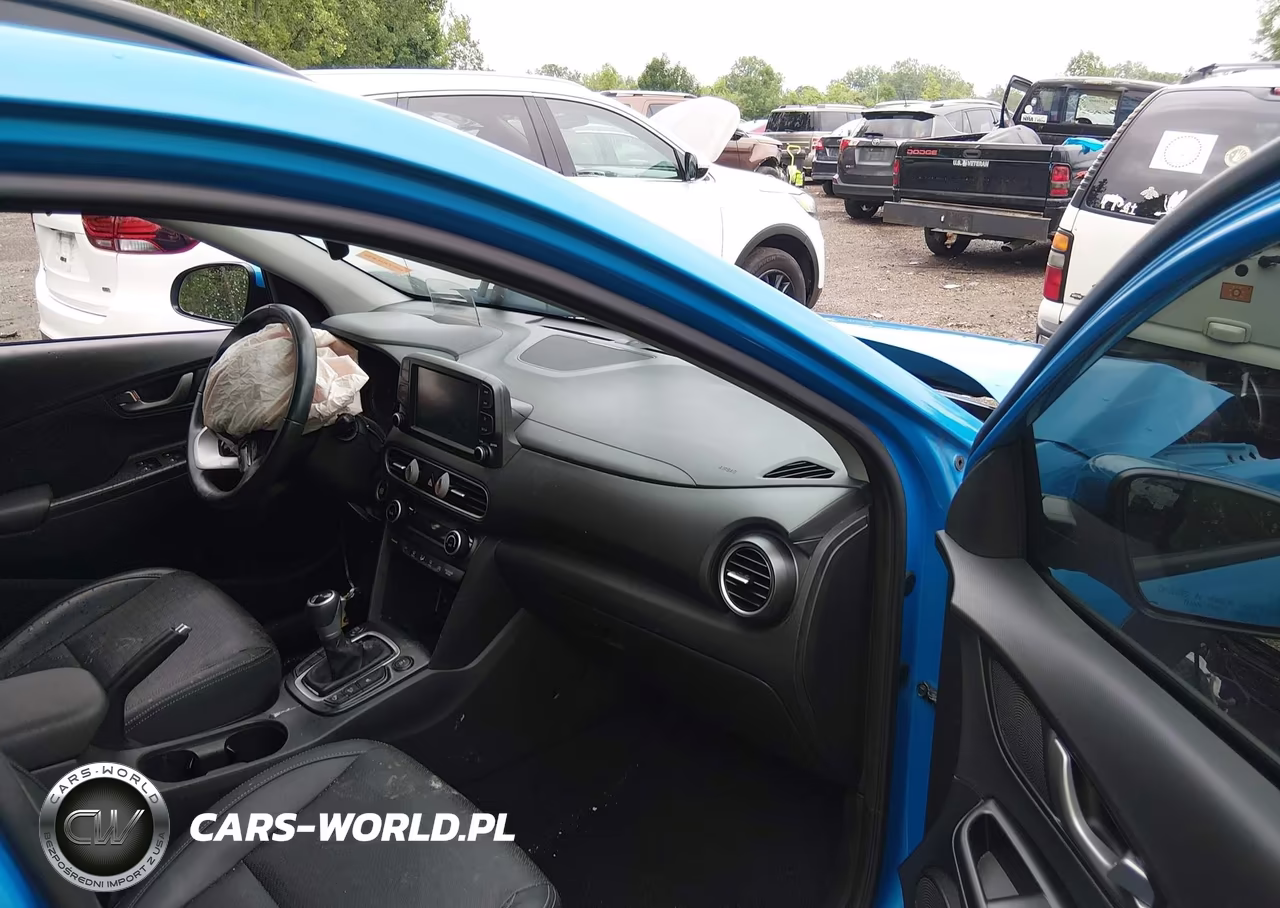 2020 Hyundai Kona Ultimate VIN:KM8K5CA57LU496302 - 5