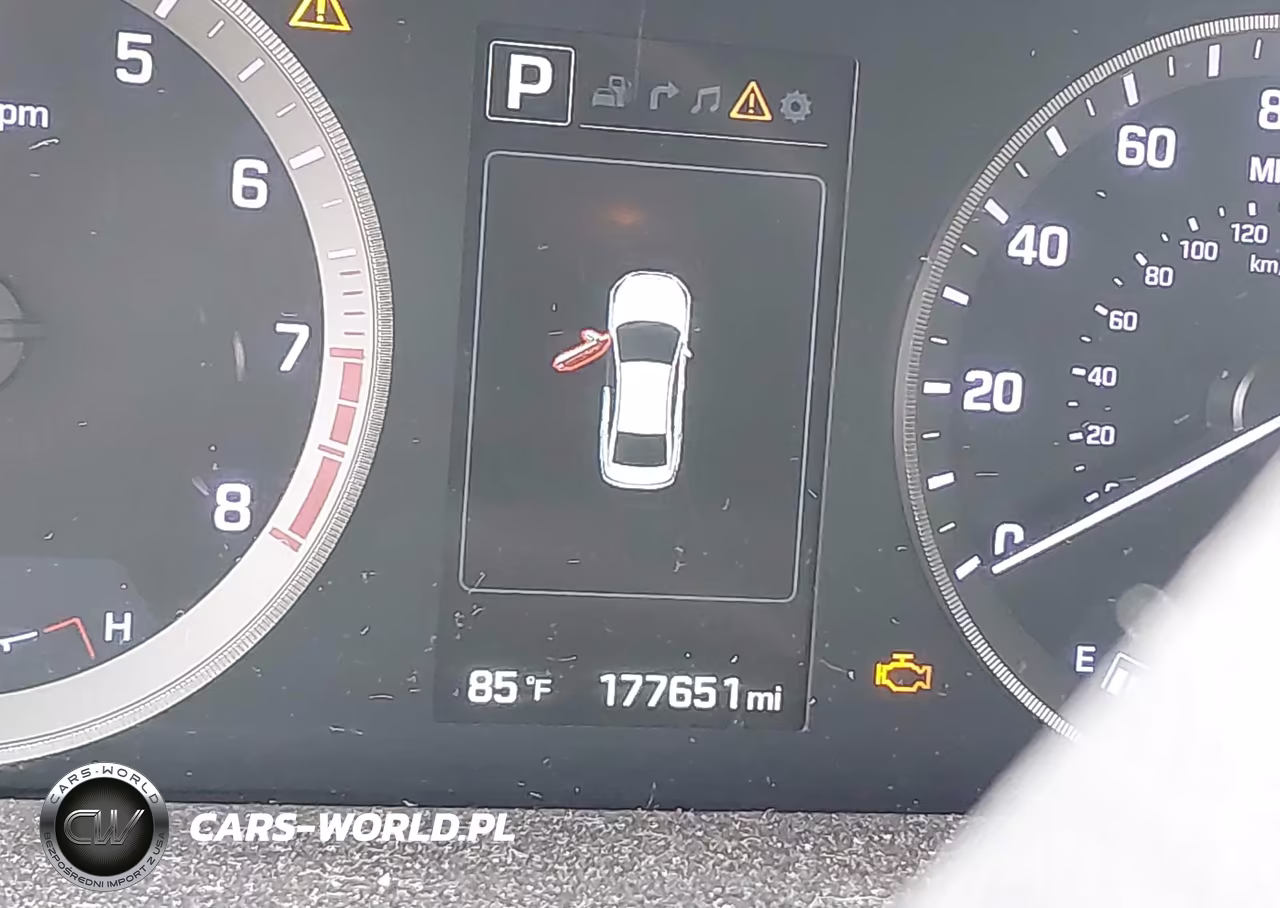 2015 Hyundai Sonata Sport VIN:5NPE34AF1FH096885 - 15