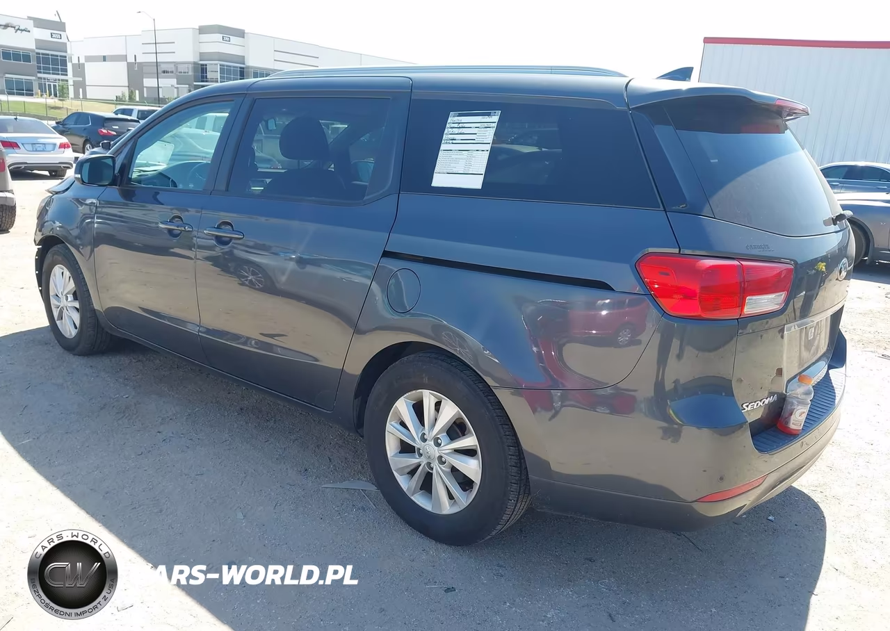 2017 Kia Sedona Lx VIN:KNDMB5C15H6242630 - 3