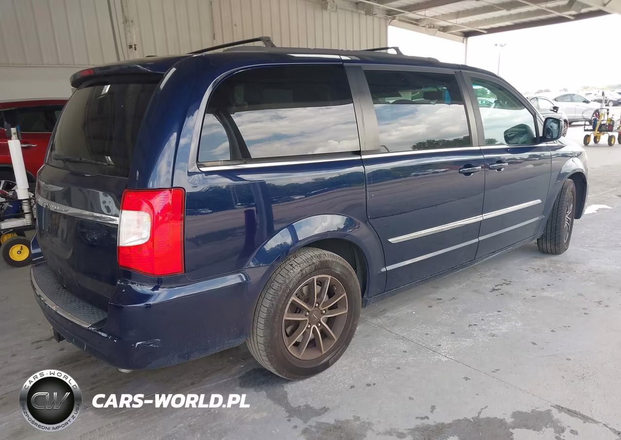 2014 Chrysler Town & Country Touring VIN:2C4RC1BG1ER255770 - 4