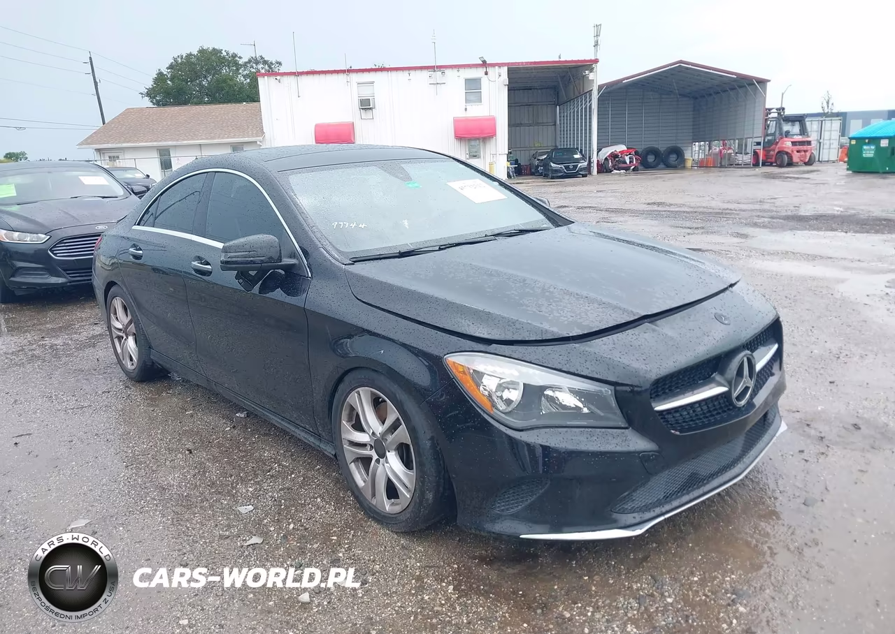 2017 Mercedes-Benz Cla 250 – zdjęcie 1 z 16