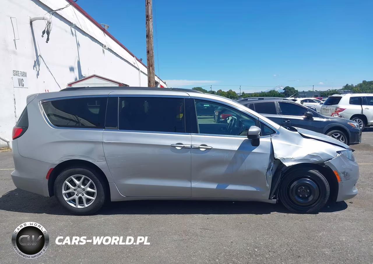 2020 Chrysler Voyager Lxi VIN:2C4RC1DG1LR184287 - 12