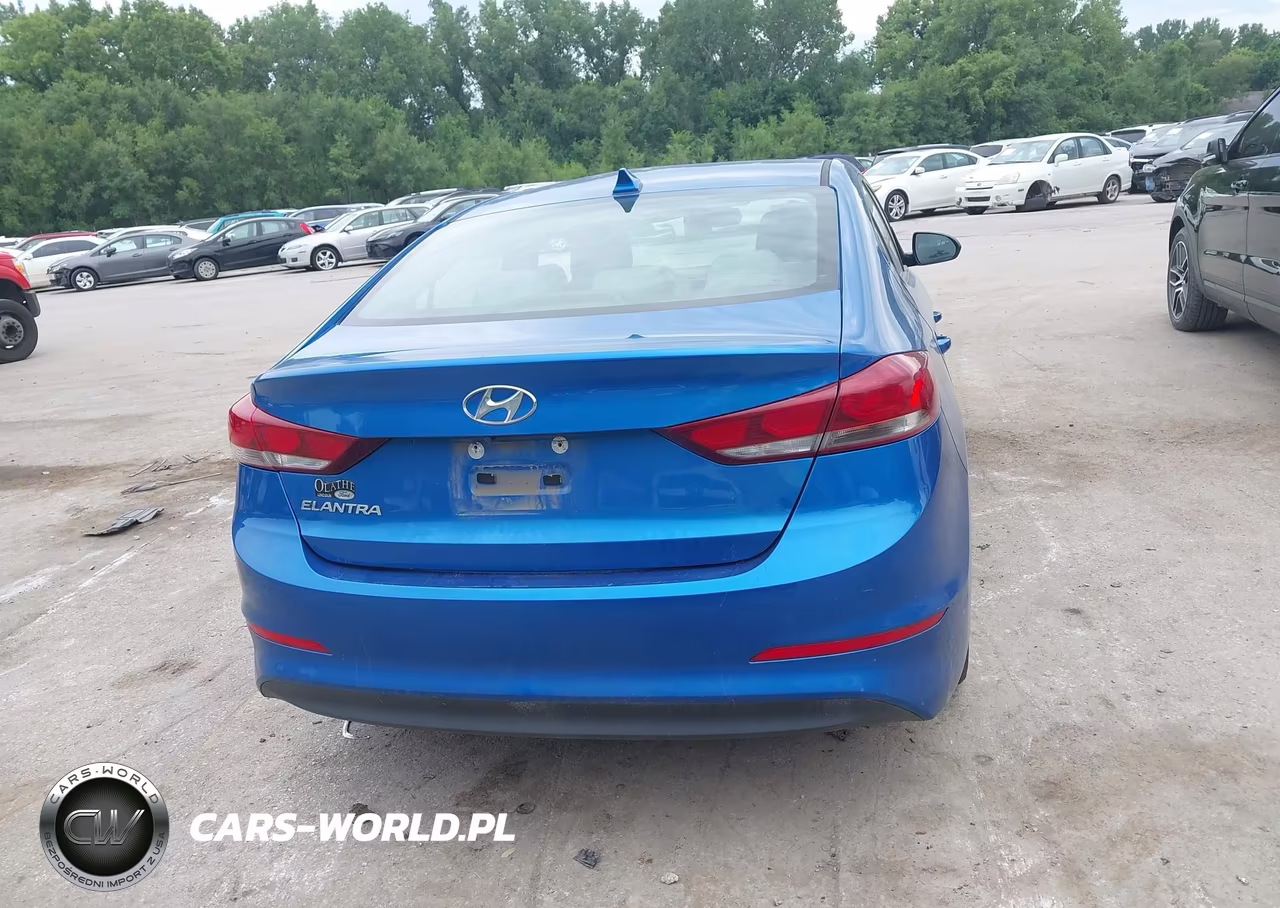 2018 Hyundai Elantra Value Edition VIN:5NPD84LF0JH273252 - 16
