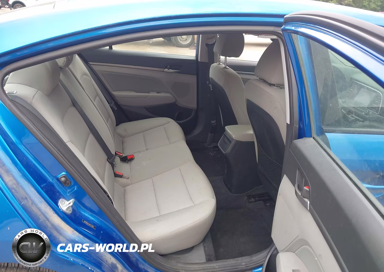 2018 Hyundai Elantra Value Edition VIN:5NPD84LF0JH273252 - 8
