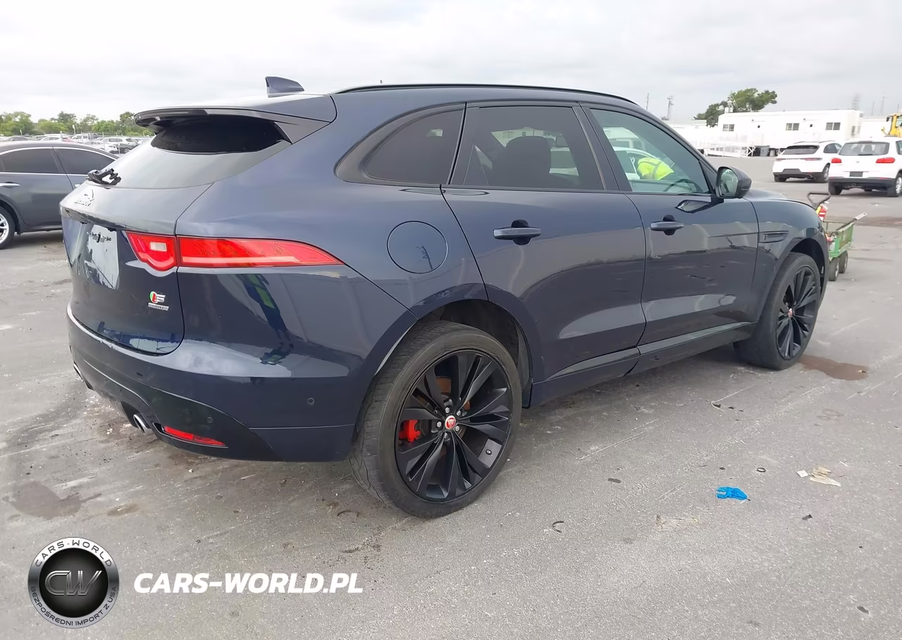 2017 Jaguar F-Pace S VIN:SADCM2BV5HA081142 - 4
