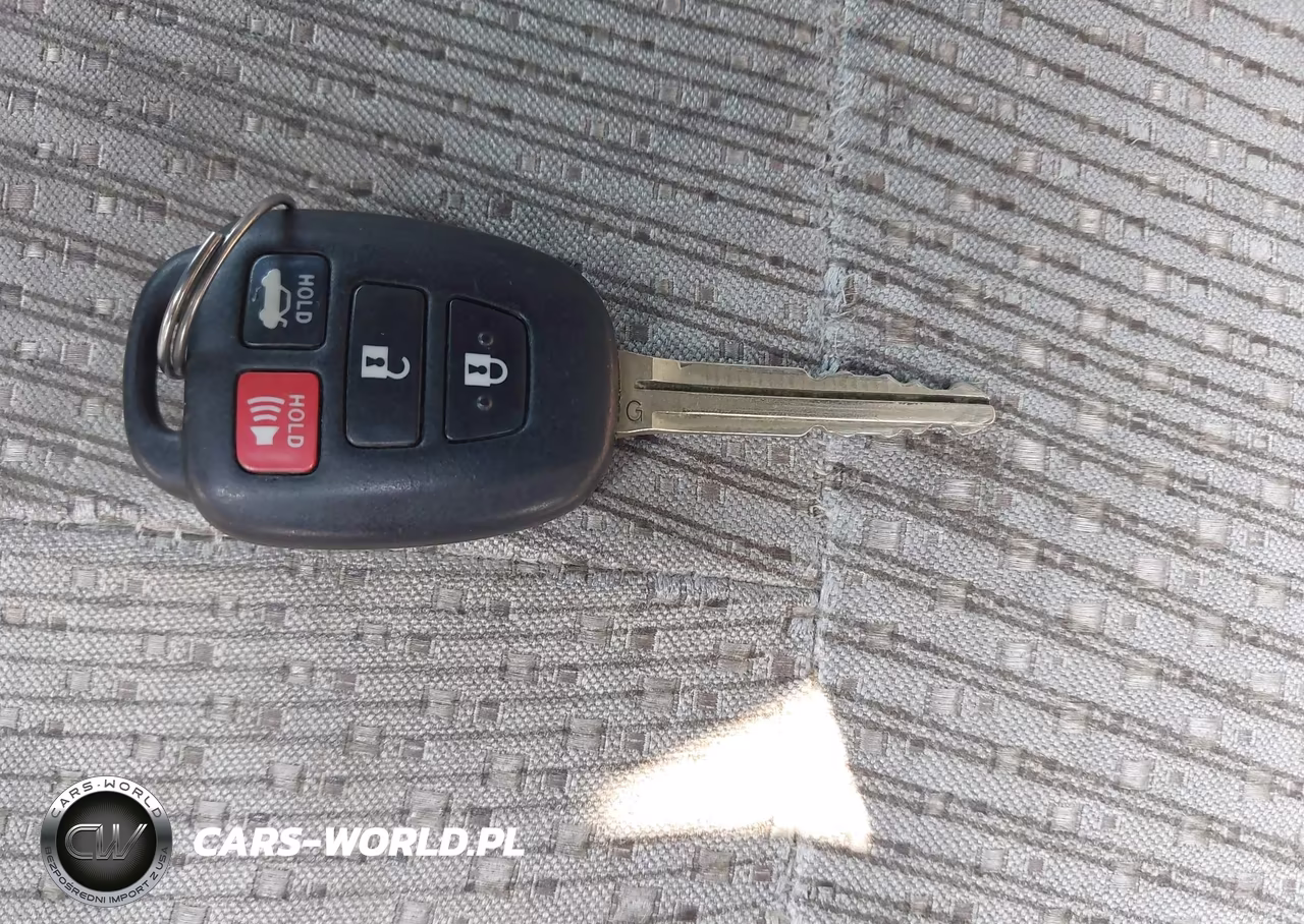 2013 Toyota Camry Le VIN:4T4BF1FK8DR328529 - 11