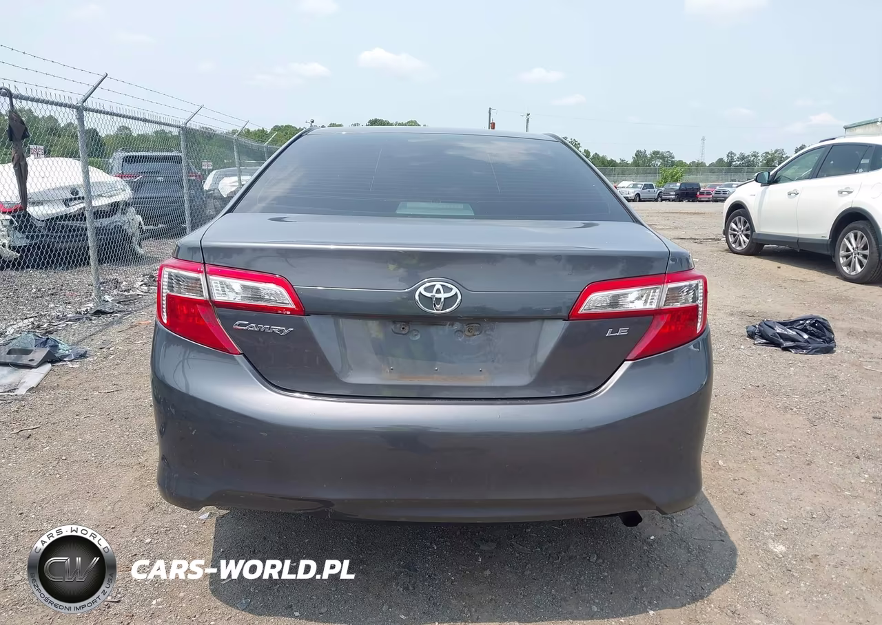 2013 Toyota Camry Le VIN:4T4BF1FK8DR328529 - 16