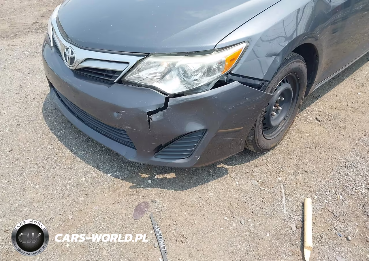2013 Toyota Camry Le VIN:4T4BF1FK8DR328529 - 6