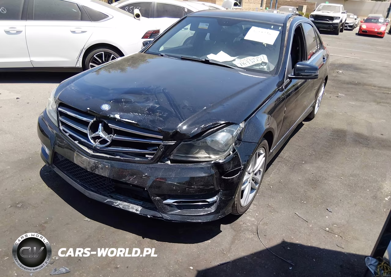2014 Mercedes-Benz C 250 Sport VIN:WDDGF4HBXEA946995 - 2