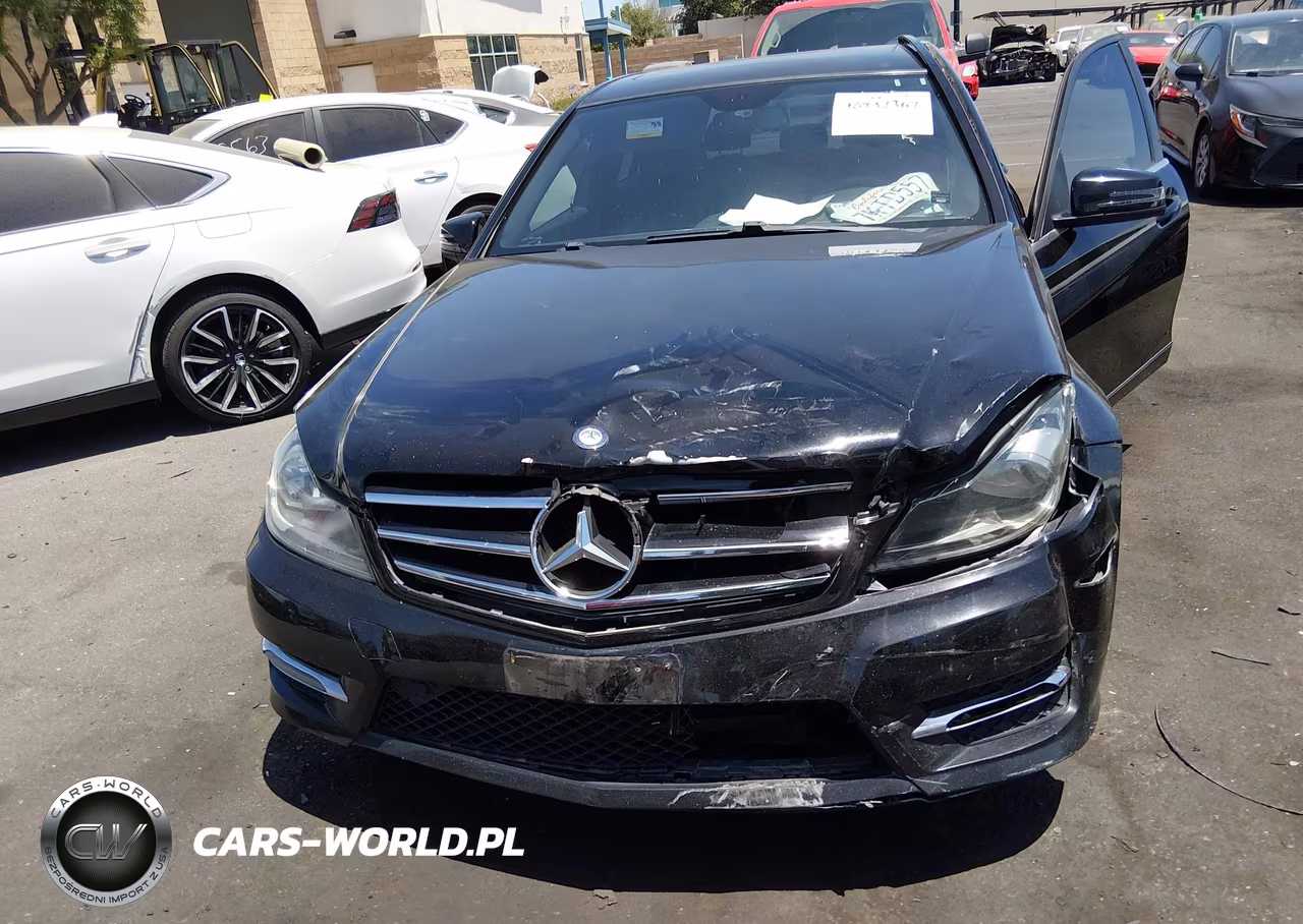 2014 Mercedes-Benz C 250 Sport VIN:WDDGF4HBXEA946995 - 6