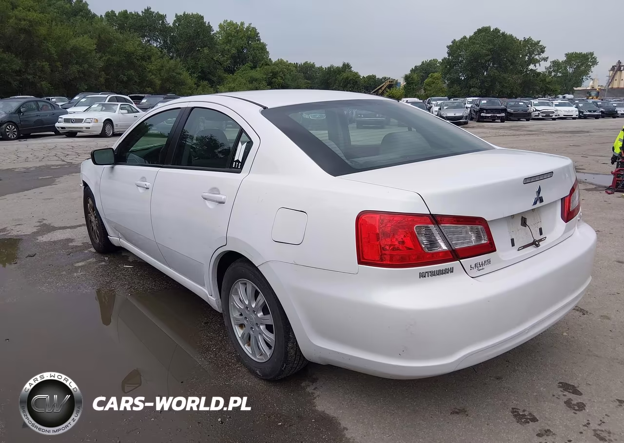 2011 Mitsubishi Galant Fe VIN:4A32B2FFXBE019717 - 3