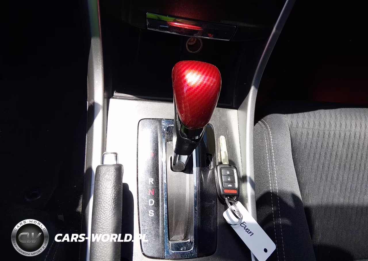 2015 Honda Accord Sport VIN:1HGCR2F53FA008969 - 11