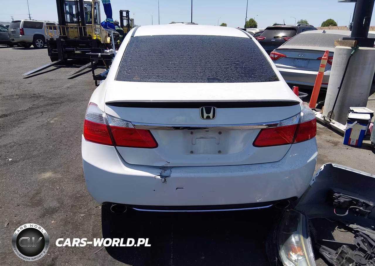 2015 Honda Accord Sport VIN:1HGCR2F53FA008969 - 17