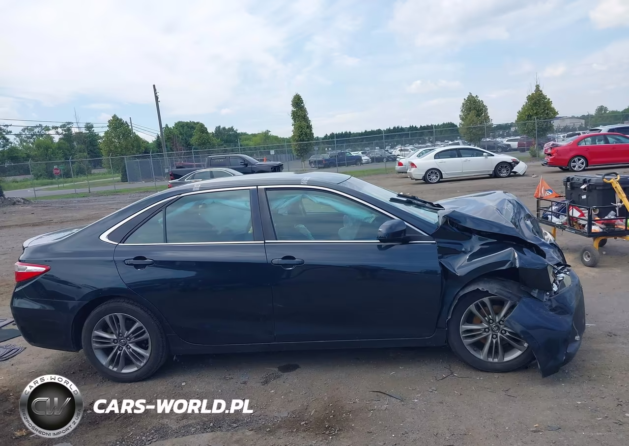 2016 Toyota Camry Se VIN:4T1BF1FK1GU267359 - 13