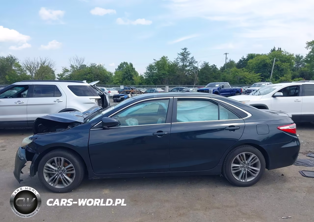 2016 Toyota Camry Se VIN:4T1BF1FK1GU267359 - 14
