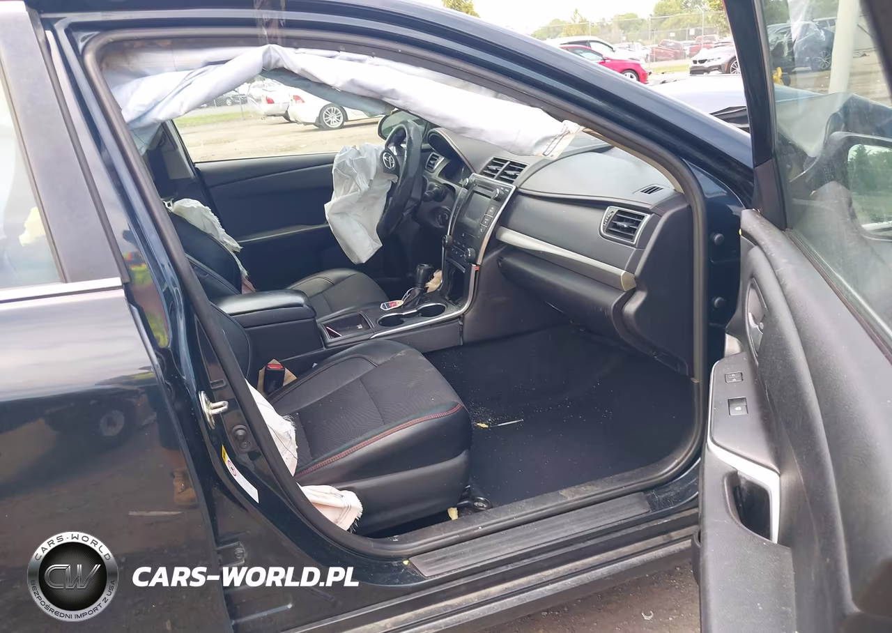 2016 Toyota Camry Se VIN:4T1BF1FK1GU267359 - 5