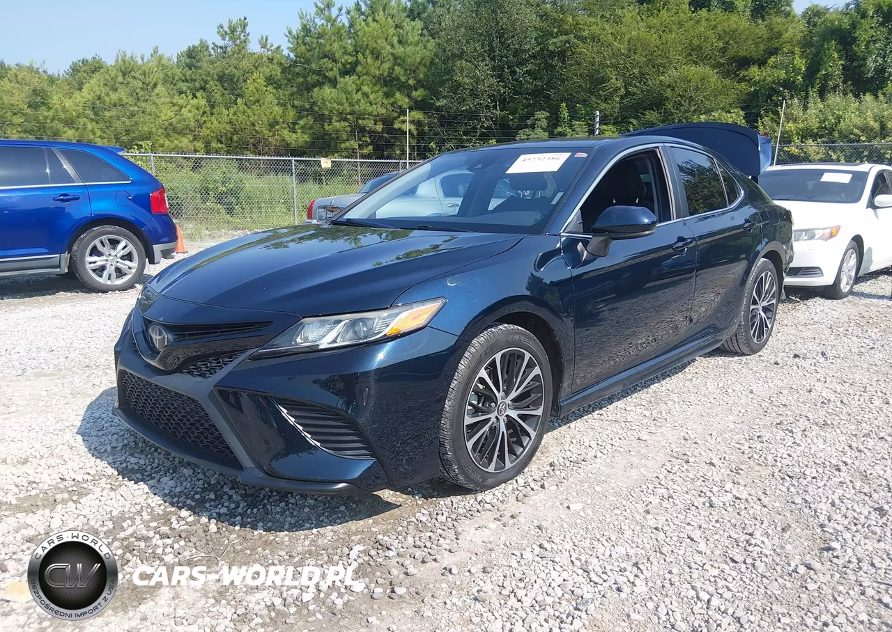 2020 Toyota Camry Se VIN:4T1G11AK1LU887666 - 2