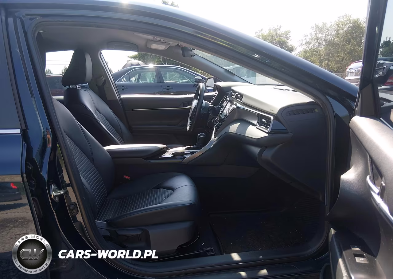 2020 Toyota Camry Se VIN:4T1G11AK1LU887666 - 5