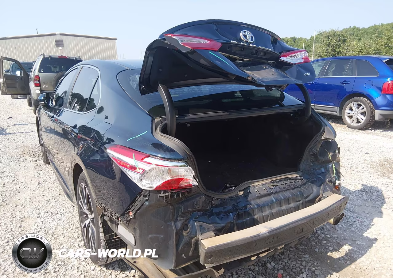 2020 Toyota Camry Se VIN:4T1G11AK1LU887666 - 6