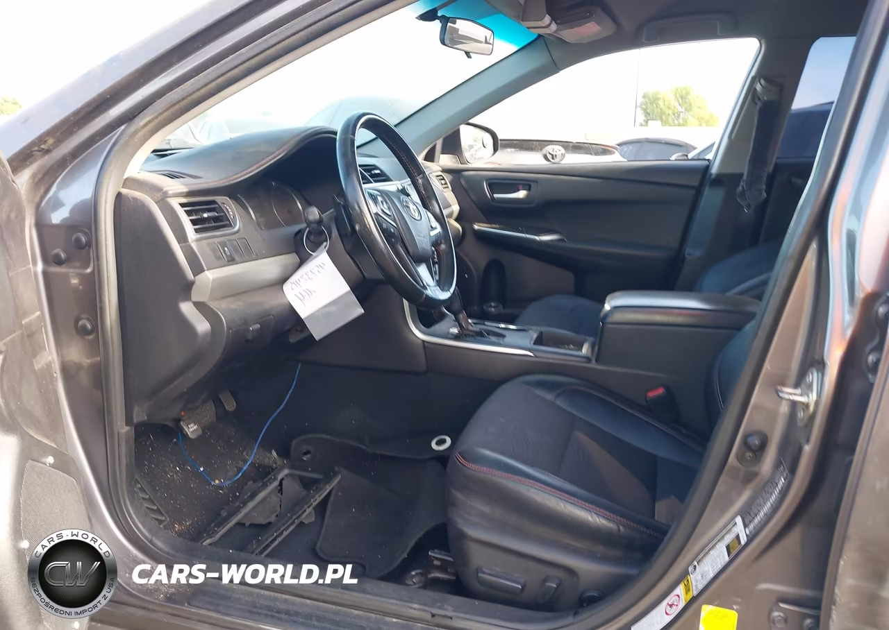 2016 Toyota Camry Se VIN:4T1BF1FK5GU171136 - 5