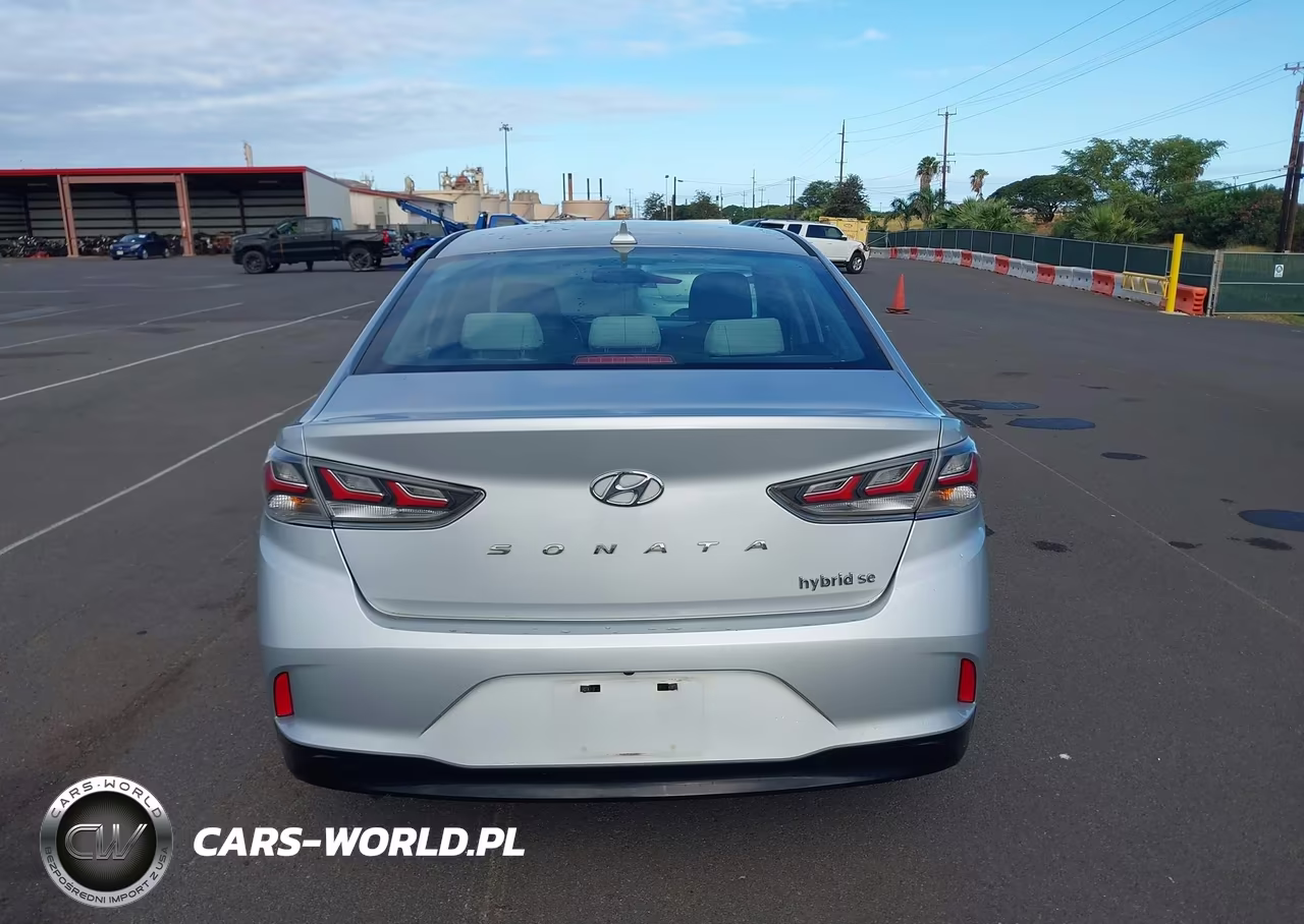 2018 Hyundai Sonata Hybrid Se VIN:KMHE24L30JA084132 - 19