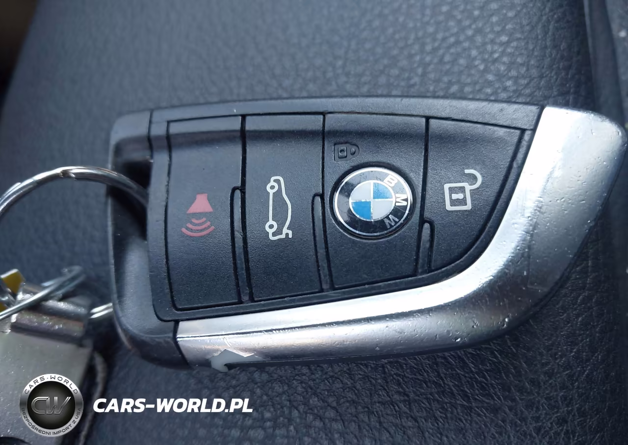 2019 BMW X1 xDrive28I VIN:WBXHT3C53K5L89647 - 11