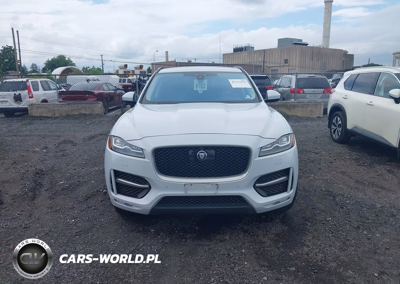 2017 Jaguar F-Pace 20D R-Sport VIN:SADCL2BN3HA095754 - 12