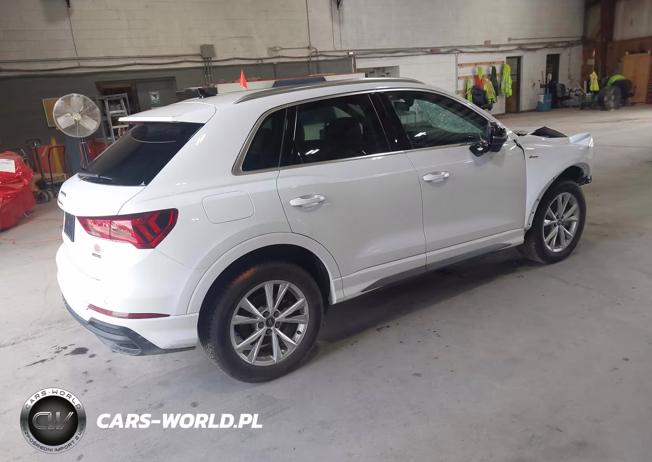2025 Audi Q3 Premium 45 Tfsi S Line Quattro Tiptronic VIN:WA1DECF38S1074232 - 4