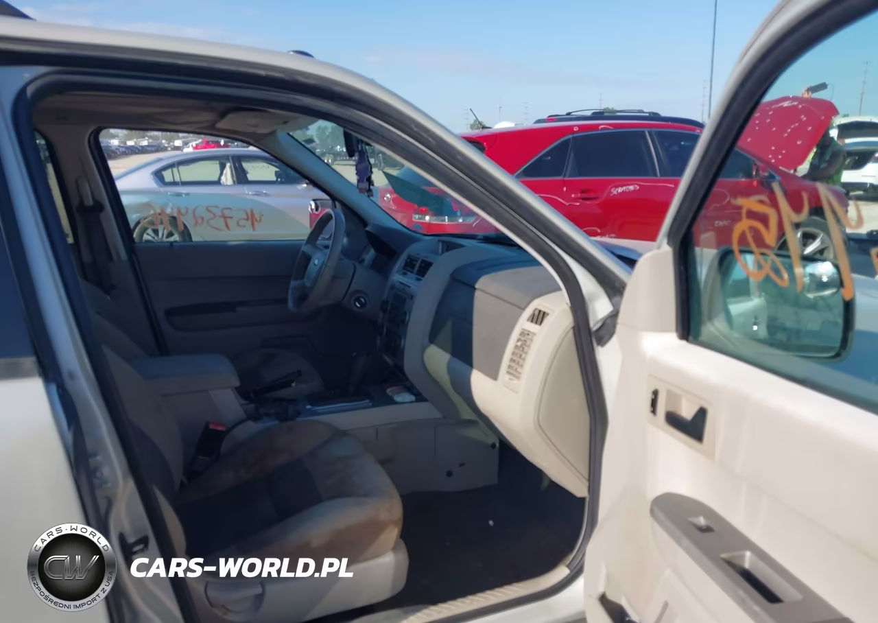 2008 Ford Escape Xlt VIN:1FMCU03Z58KA91404 - 5