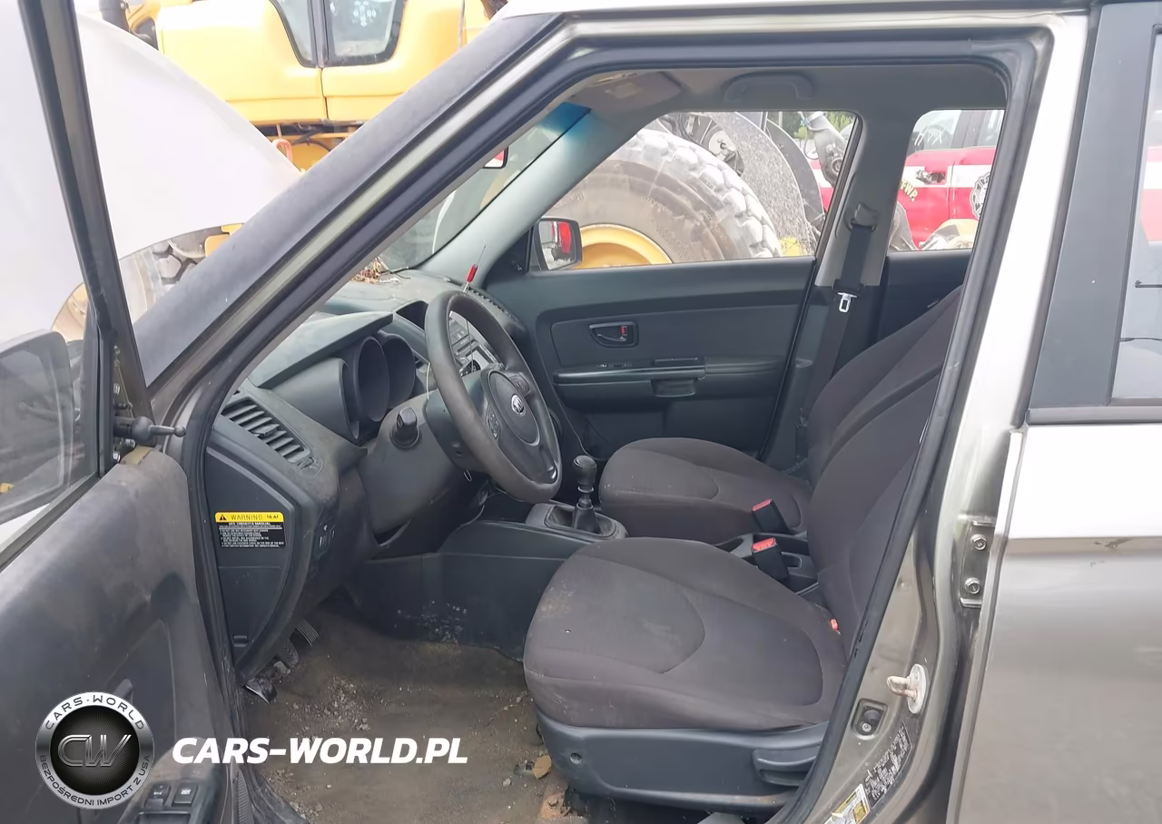 2013 Kia Soul VIN:KNDJT2A53D7572923 - 5