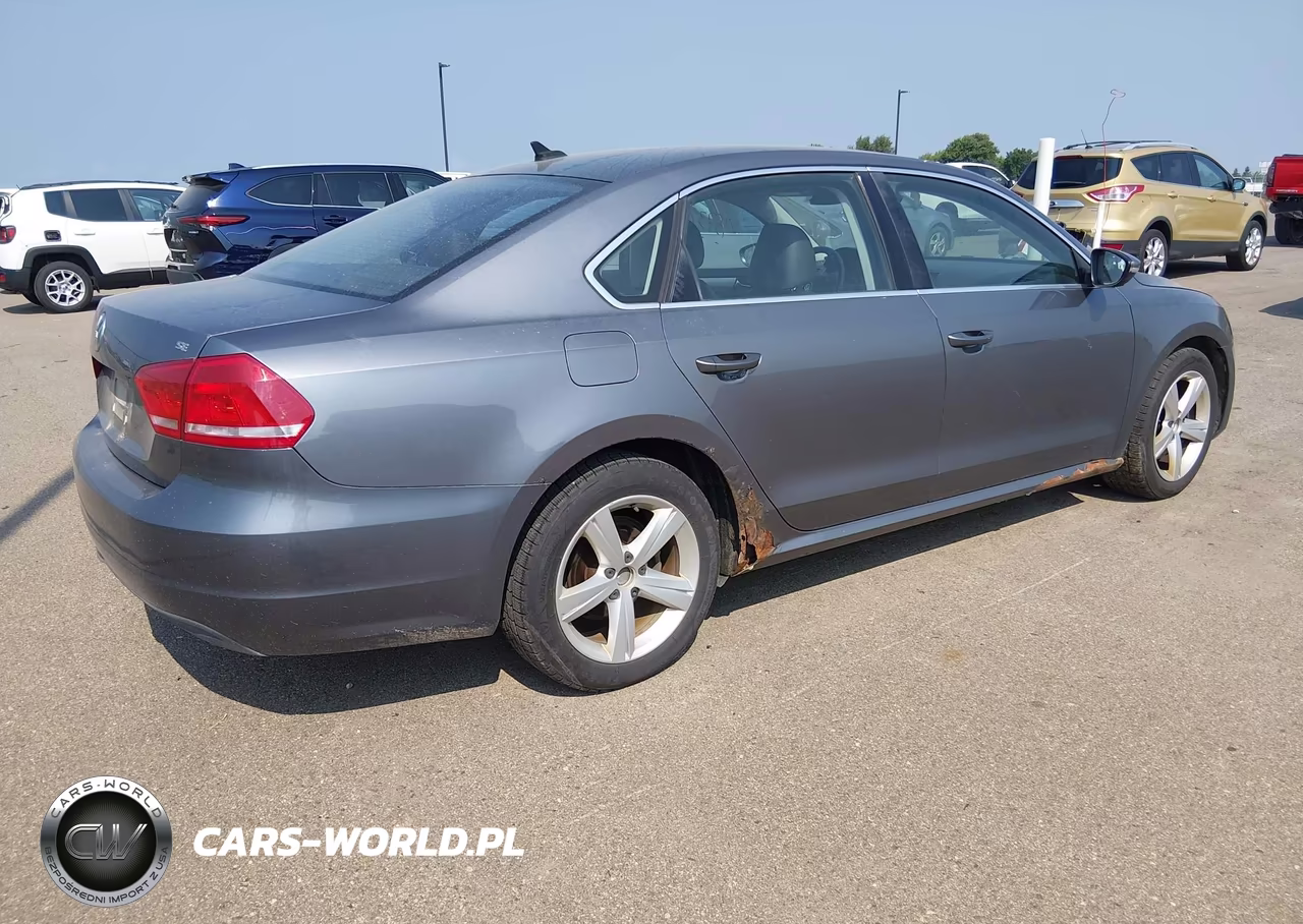 2012 Volkswagen Passat 2.5L Se VIN:1VWBH7A31CC045371 - 4