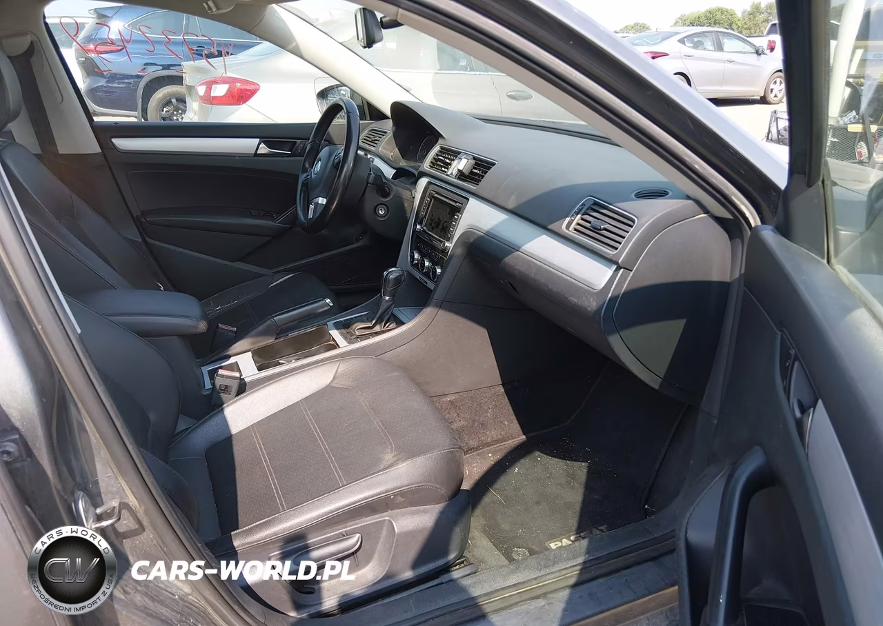 2012 Volkswagen Passat 2.5L Se VIN:1VWBH7A31CC045371 - 5