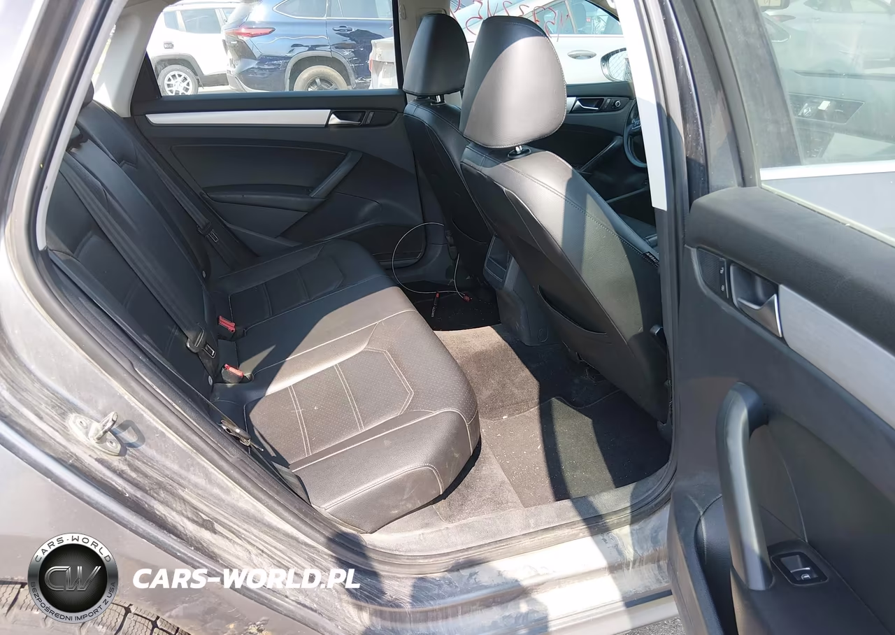 2012 Volkswagen Passat 2.5L Se VIN:1VWBH7A31CC045371 - 8