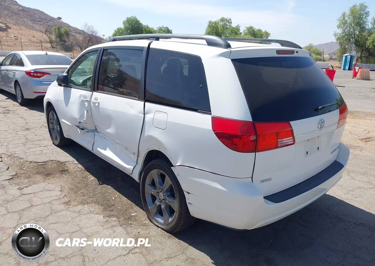 2004 Toyota Sienna Le VIN:5TDZA23C44S014623 - 3