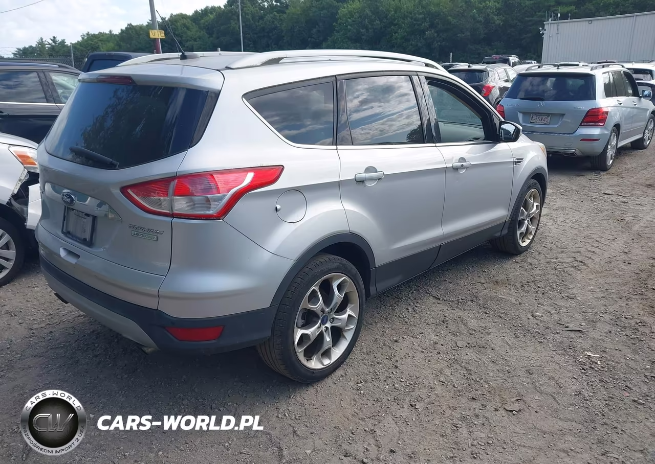 2015 Ford Escape Titanium VIN:1FMCU0J97FUA60384 - 4