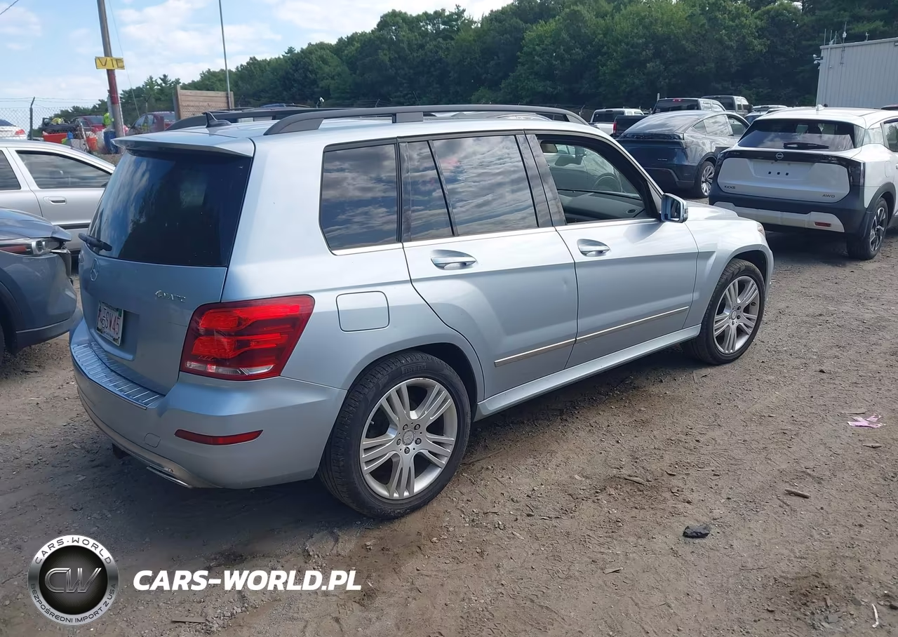 2015 Mercedes-Benz Glk 350 4Matic VIN:WDCGG8JB8FG431379 - 3