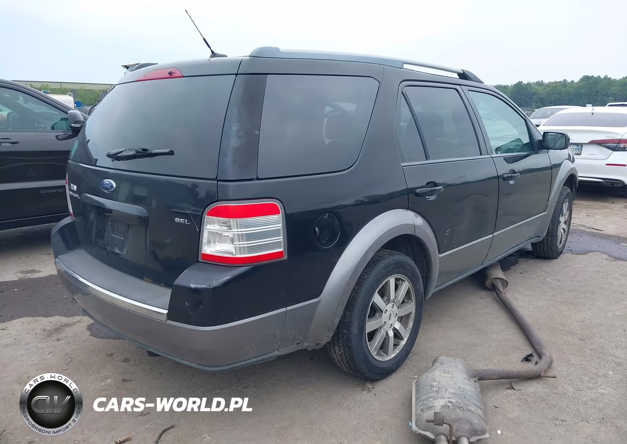 2008 Ford Taurus X Sel VIN:1FMDK02W48GA01017 - 4